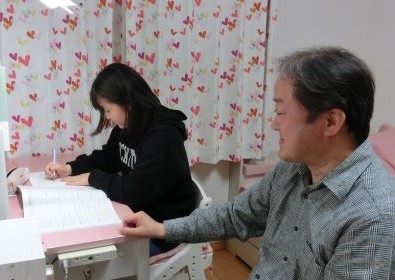 M・Yさんと 千田先生　　　日本女子大豊明小学校 合格